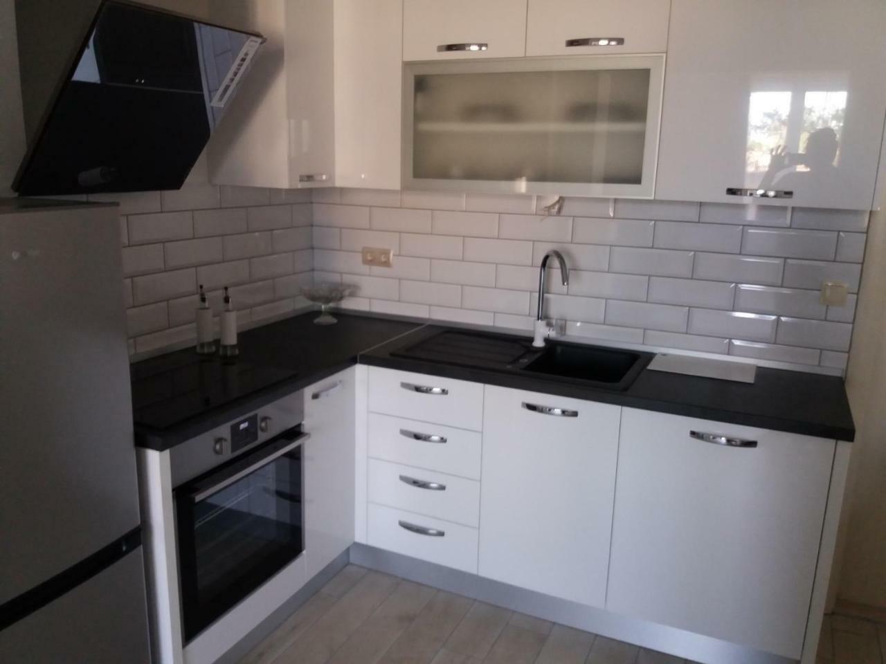 Lanelu Apartman Rogoznica  Ngoại thất bức ảnh